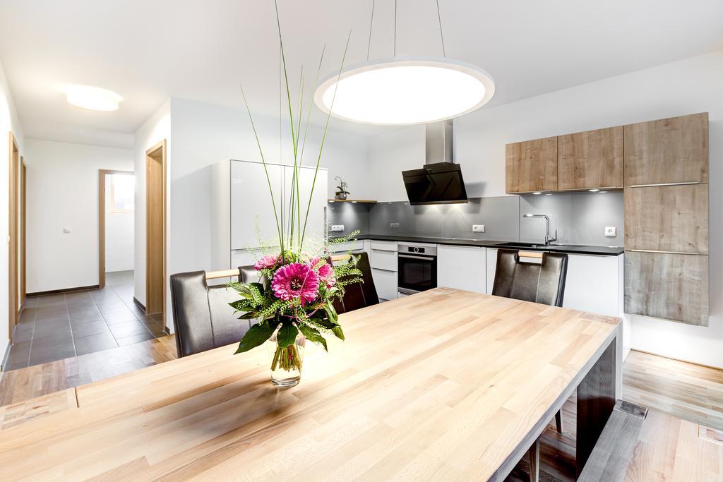 Gartenappartment De Luxe By A-Appartments Brand  Exterior photo